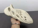 Y*eezy Foam Runner Sand FY4567