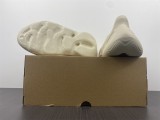 Y*eezy Foam Runner Sand FY4567