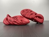 Y*eezy Foam Runner CW3355