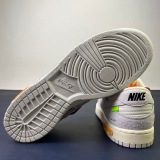 O*ff-W*hite x N*ike Dunk Low