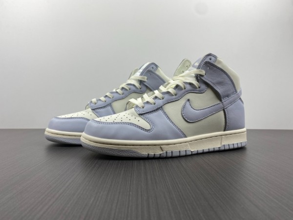 N*ike SB Dunk High