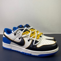 N*ike SB Dunk Low