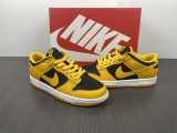 N*ike Dunk Low Takes on a Familiar “Goldenrod”