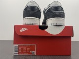 N*ike SB Dunk Low