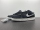 N*ike SB Dunk Low