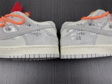 O*ff-W*hite x N*ike Dunk Low
