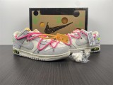 O*ff-W*hite x N*ike Dunk Low