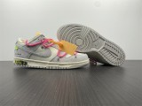 O*ff-W*hite x N*ike Dunk Low