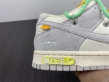 O*ff-W*hite x N*ike Dunk Low