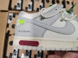 O*ff-W*hite x N*ike Dunk Low