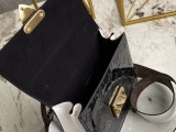 L*ouis V*uitton Bag Top Quality  17*16*8.5cm