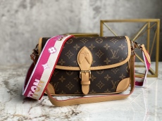 L*ouis V*uitton Bag Top Quality  25*9*15cm