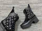 Women L*ouis V*uitton Top Sneaker