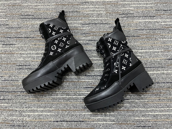 Women L*ouis V*uitton Top Sneaker