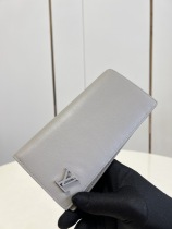 L*ouis V*uitton Bag Top Quality  10*19*2CM