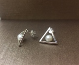 Earrings001
