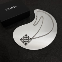 Necklace008