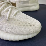 Y*eezy Boost 350 V2 Bone HQ6316