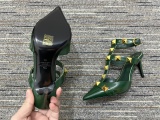 Women 𝑉*𝐴𝐿𝐸𝑁𝑇𝐼𝑁𝑂 Top Sneakers
