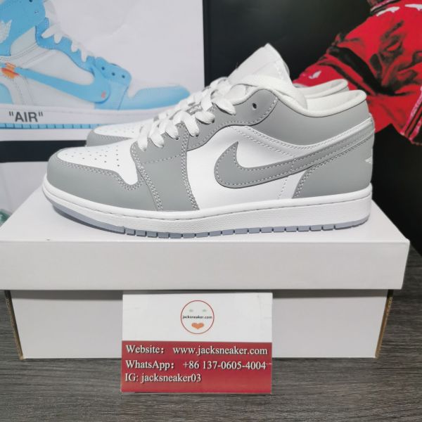 Air Jordan 1 LOW DC0774-105