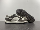 N*ike SB Dunk Low