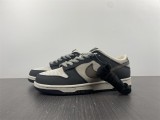 N*ike SB Dunk Low