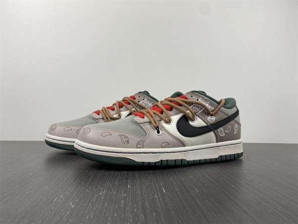 N*ike Dunk Low DH0957-100