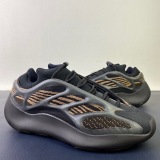 Y*eezy Boost 700 V3 Clay Brown GY0189
