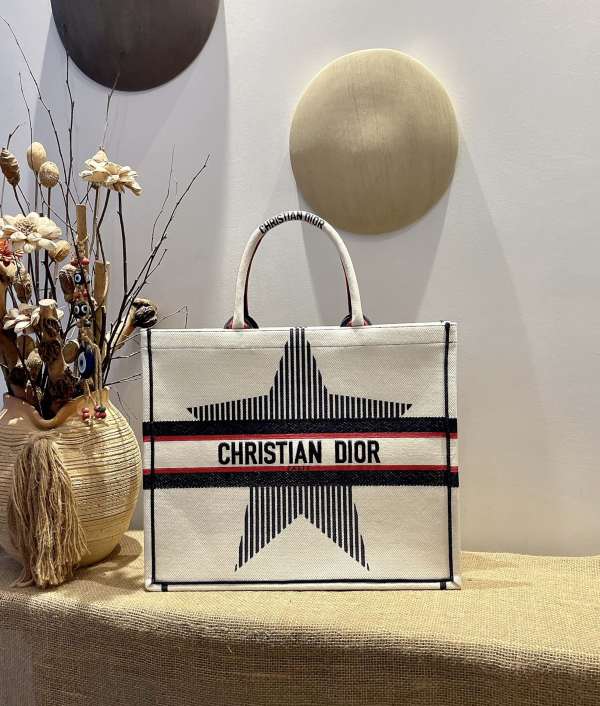 D*ior Bag Top Quality