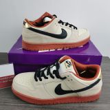 N*ike SB Dunk Low