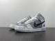 N*ike SB Dunk High CZ8149-101