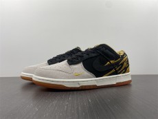 N*IKE DUNK LOW CNY DQ4978-001