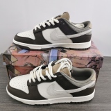 N*ike SB Dunk Low