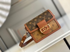 L*ouis V*uitton Bag Top Quality  20*15*9CM