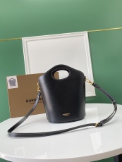 B*urberry Bag Top Quality  17*12*26cm