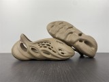 Y*eezy Foam Runner GV6774