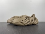 Y*eezy Foam Runner GV6774