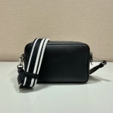 P*rada Bag Top Quality 22*14*8CM