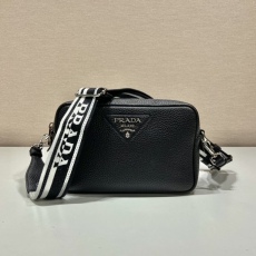 P*rada Bag Top Quality 22*14*8CM