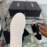 Women C*hrome H*earts Top Sneaker
