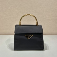 P*rada Bag Top Quality 21*17*12CM