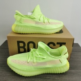 Y*eezy 350 Boost V2 Gid Glow