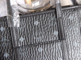 M*CM Bag Top Quality  18.5*19*9.5cm