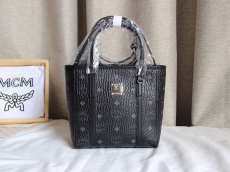 M*CM Bag Top Quality  18.5*19*9.5cm