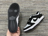 N*IKE DUNK LOW