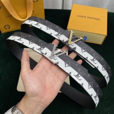 L*ouis V*uitton  Belts Top Quality 40MM