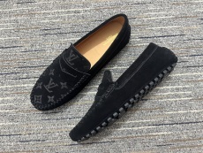 Men L*ouis V*uitton Top Sneakers