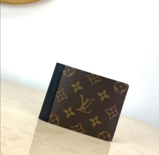 L*ouis V*uitton  Bag Top Quality 11.5*9*1.5CM