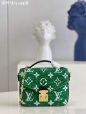 L*ouis V*uitton  Bag Top Quality 14*11*3.5CM