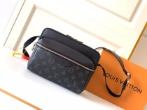 L*ouis V*uitton  Bag Top Quality 29.5*20*5CM